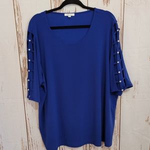 89th Madison Electric Blue Top Size 3x.